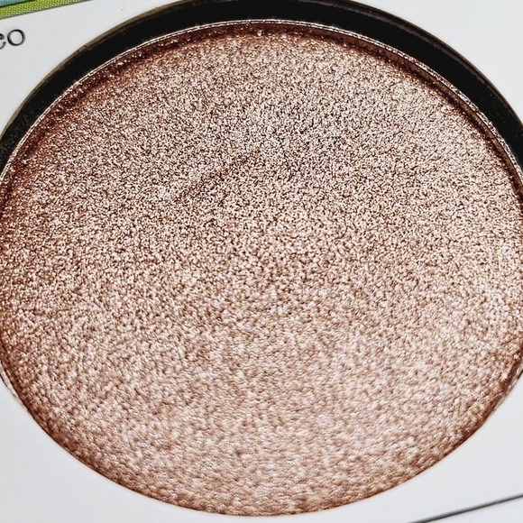 The Balm Red-Handed Foiled Again Eyeshadow - Picture 6 of 7